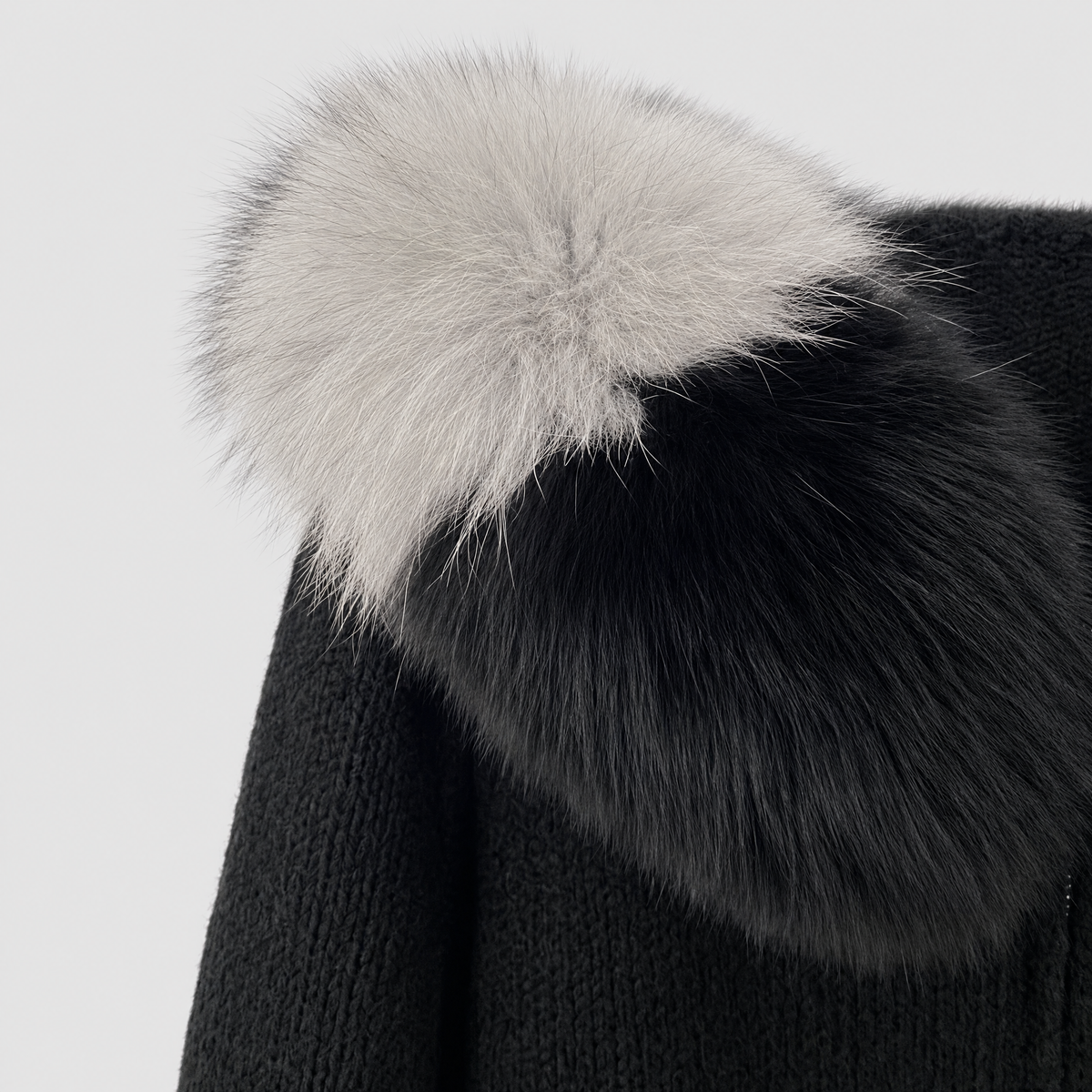 Detachable Fur-Collar Wool-Blend Jacket | LUVIERA